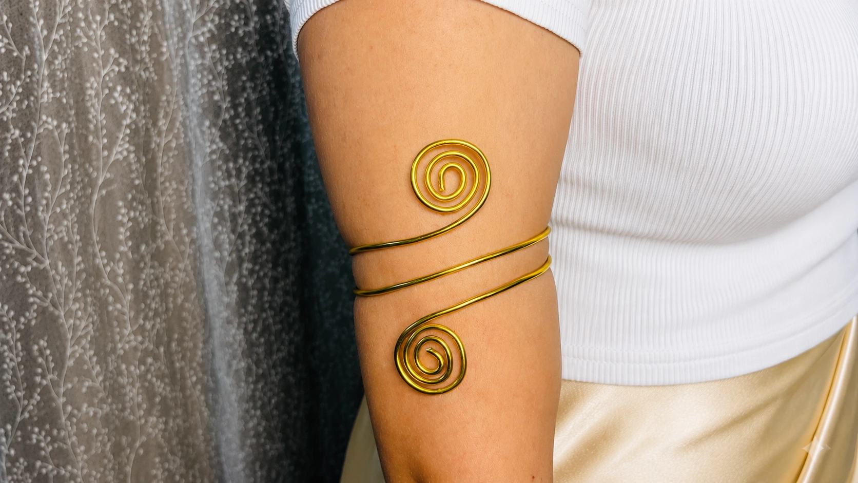 Cleopatra Infinite Spiral
